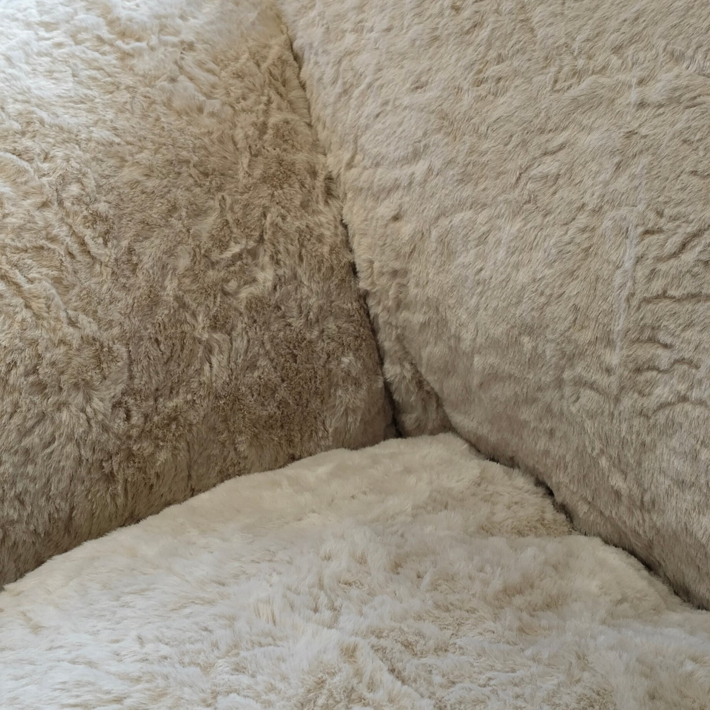 Wagner - Fauteuil Hug Fluffy Teddy beanbag chair 4.0